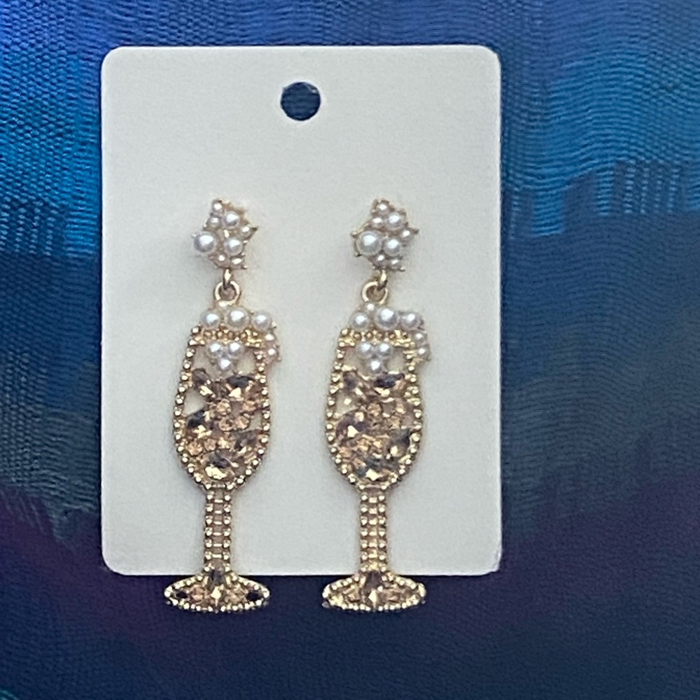 Champagne earrings! *golden*